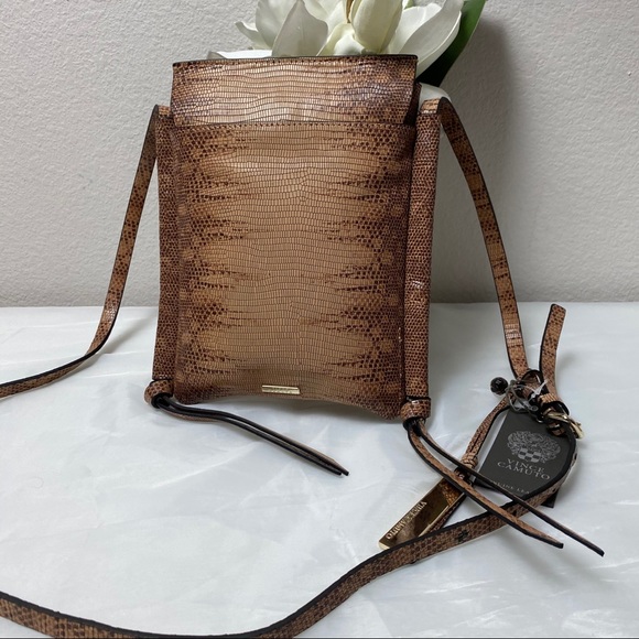 Vince Camuto Handbags - Vince Camuto Rilo Small Crossbody